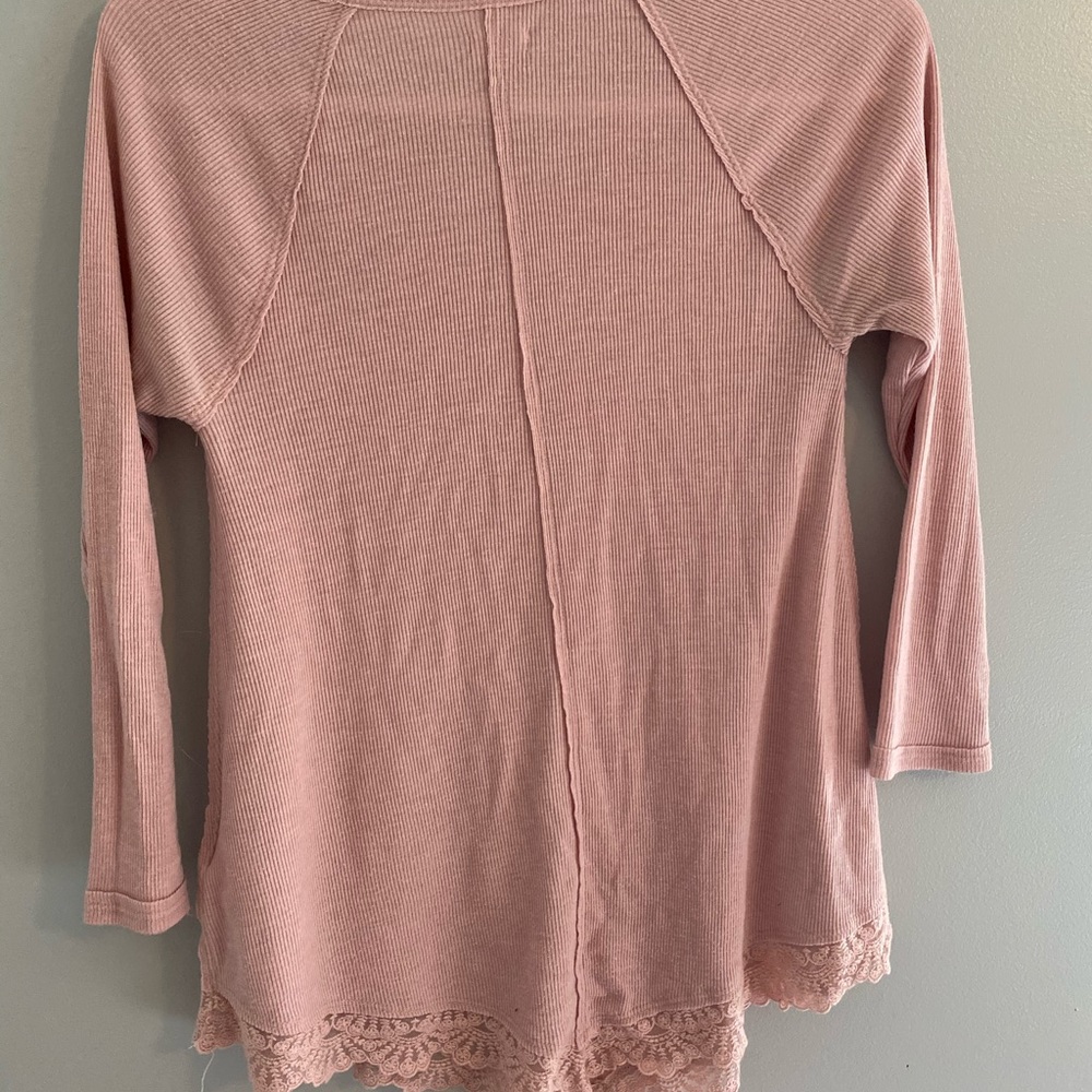 Pink Long-sleeve Top either Lace Trimming